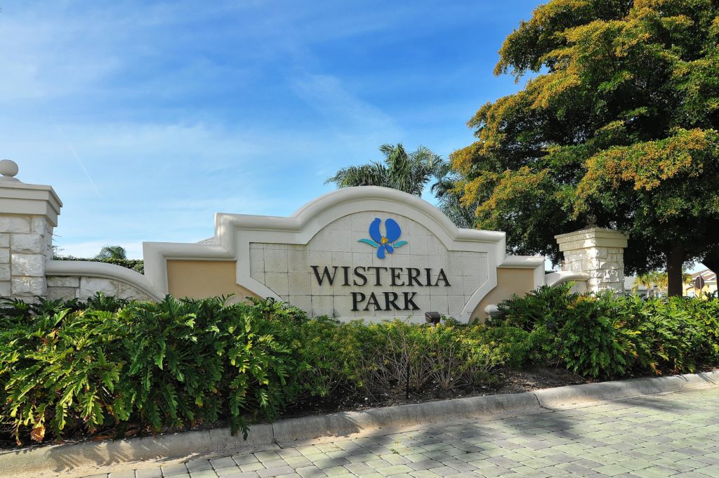 Wisteria Park in Bradenton Entrance Sign