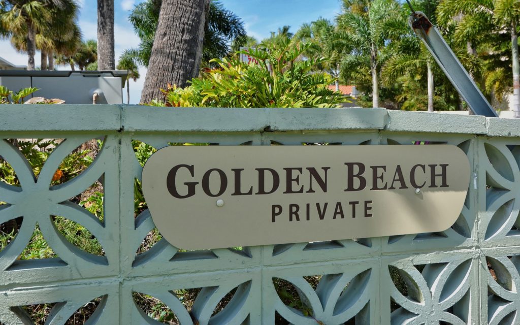 Golden Beach in Venice Entrance Sign