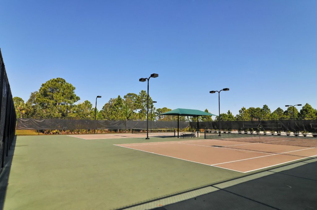 Stoneybrook in Venice Tennis Courts