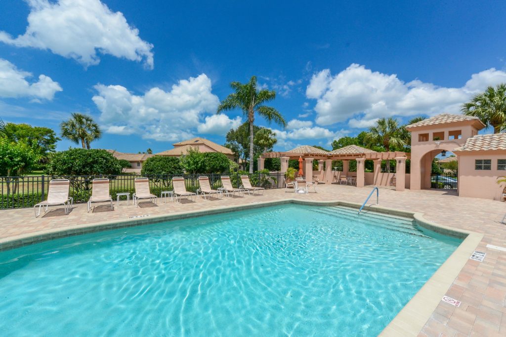 Mira Lago on Palmer Ranch in Sarasota Homes for Sale