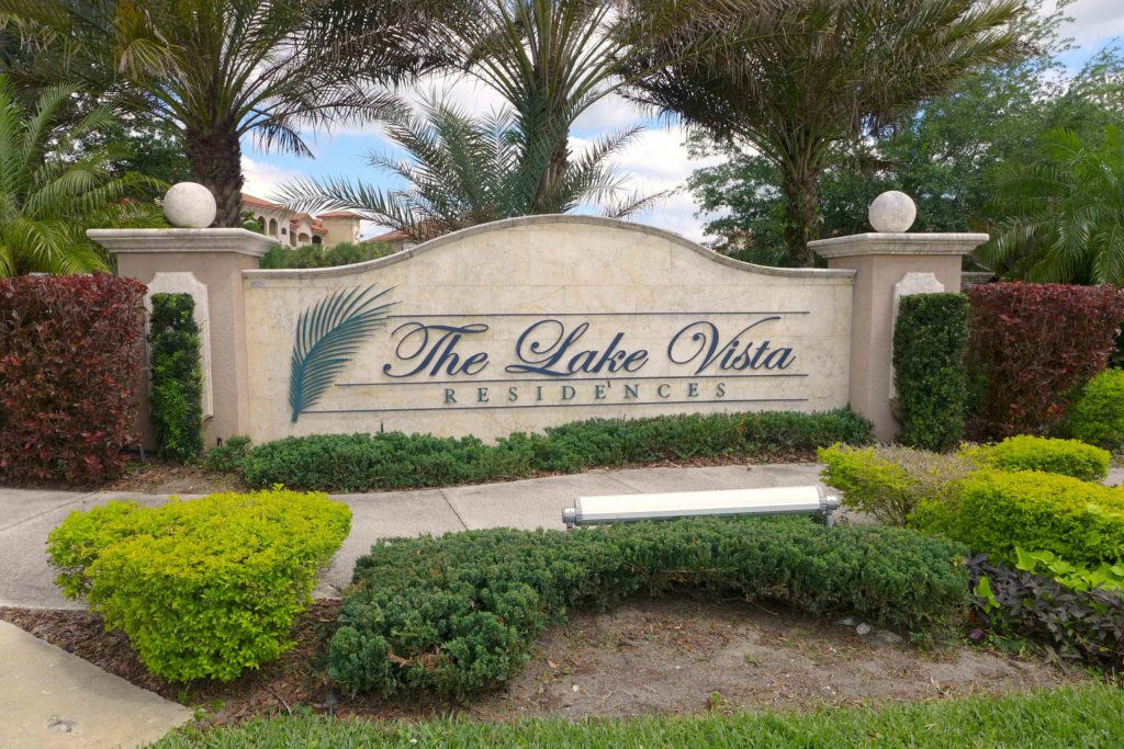 Lake Vista in Lakewood Ranch Entrance Sign