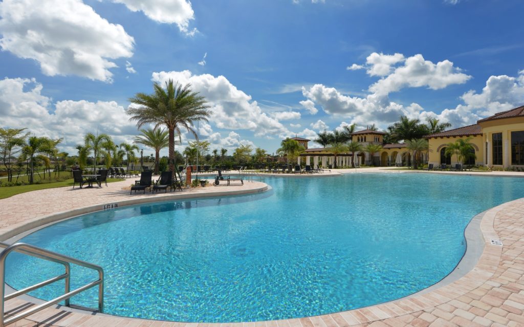 Gran Paradiso in Venice Pool