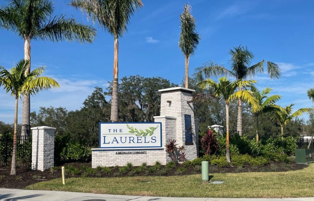 The Laurels in Parrish Villas for Sale in Cross Creek